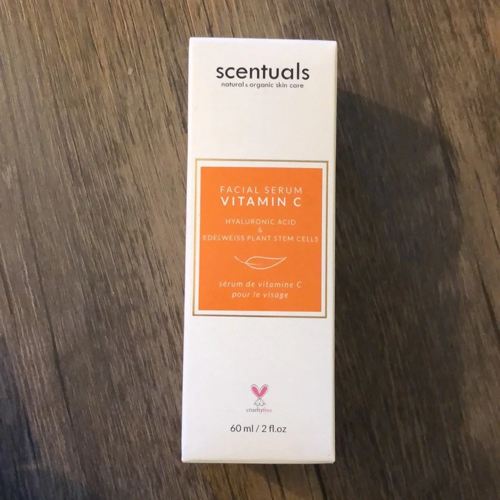 ⭐️ Scentuals Vitamin C Serum
